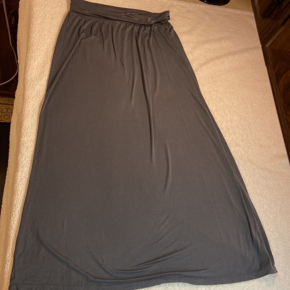 Urban Coco Maxi Skirt Size Medium - Picture 2 of 9